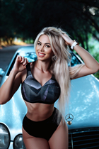 Ukrainian wife from hamburg irina with Blonde hair age 42 photo-2