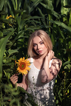 Ukrainian wife from kiev kate with Blonde hair age 32 photo-10