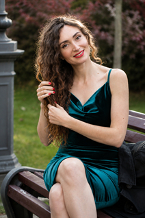 Rencontre une fille ukrainienne natalia de kyiv avec Brunette cheveux, âge 40