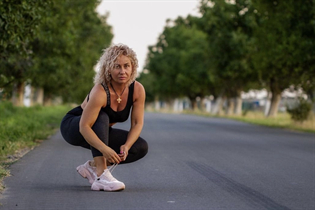 Ukrainian beauty tatiana from odessa with Blonde hair age 54 photo-4