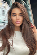 Ukrainian lady julia from kiev with Dark Brown hair age 34 photo-9