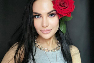 Russian bride maria from saint-petersburg with Black hair age 27 photo-21