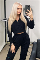 Ukrainian girl polina from odessa with Blonde hair age 26 photo-17