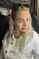 Single ukrainian girl iryna from cherkasy with Light Brown hair age 38