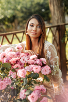 Moldovan woman julia from tiraspol with Dark Brown hair age 31 photo-4
