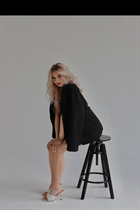 Ukrainian woman for dating veronica from lviv with Blonde hair age 22 photo-8