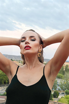 Femmes slaves irina de kiev avec Chatain clairs cheveux, âge 34 photo-12