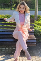 mobile mariée sabina avec Blond cheveux, âge 34 photo-10