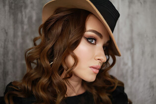 Beautiful wife from Ukraine marina from zaporozhye with Light Brown hair age 44 photo-5