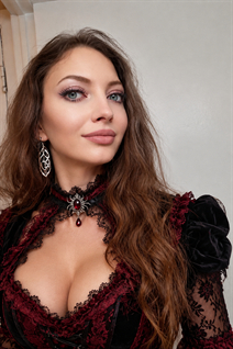 Chica de chicago tina con pelo Marrón oscuro y edad 43