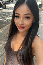 Bride from san sebastian alla with Black hair age 34 photo-8