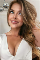 Belle mariée ukrainienne olga de kiev avec Chatain clairs cheveux, âge 29 photo-2