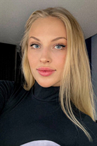 Beautiful single ukrainian woman snizhana from kyiv with Blonde hair age 25 photo-12