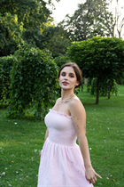 Dating a ukrainian girl daryna from kiev with Light Brown hair age 26 photo-5