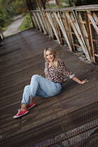 Ukranian bride yana from kharkov with Light Brown hair age 45 photo-2
