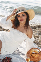 Beautiful Ukrainian bride tatiana from kiev with Black hair age 46 photo-12