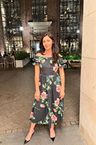 Bride from barcelona natalia with Dark Brown hair age 45 photo-4