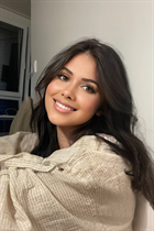 Czech bride maria from prague with Dark Brown hair 24 years old photo-9