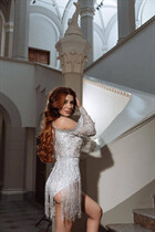 Dating a ukrainian woman diana from kiev with Black hair age 41 photo-9