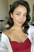 Beautiful woman of ukrainian alina from kiev with Dark Brown hair age 32 photo-4