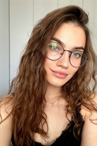 Date fille ukrainienne katerina de lviv avec Brunette cheveux, âge 24