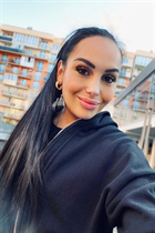 Beautiful women from ukraine oksana from seattle with Black hair age 45 photo-1