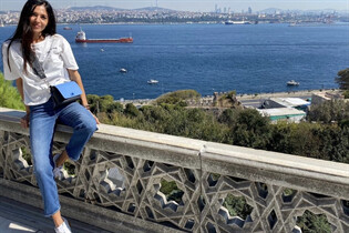 Ukrainian woman for dating anna from kharkov with Light Brown hair age 39 photo-20