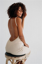 Beautiful women from ukraine kristina from odessa with Dark Brown hair age 31 photo-6