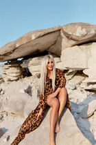 Wife from Ukraine olga from kharkov with Blonde hair age 36 photo-9