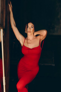 Superbe femme ukrainienne olga de kyiv avec Chatain clairs cheveux, âge 37