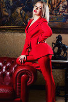 Marrying a moldovan woman katya from kishinev with Blonde hair age 40 photo-4