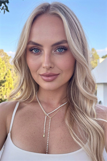 Belarusian woman alisa from minsk with Blonde hair age 36