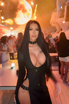 Ukrainian woman for marriage yelyzaveta from odesa with Black hair age 22 photo-1