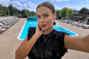 Beautiful ukrainian bride anna from uzhhorod with Light Brown hair age 28 photo-18