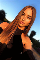 Rencontre fille ukrainienne yevheniia de kiev avec Chatain clairs cheveux, age 21 photo-20