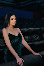 Meet Ukrainian girl karina from odessa with Black hair age 31 photo-4