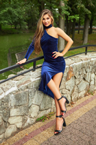 Pretty Ukrainian woman victoriya from ivano-frankovsk with Light Brown hair age 24 photo-6