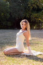 Ukrainian woman for marriage yulia from dnieper with Light Brown hair age 39 photo-3