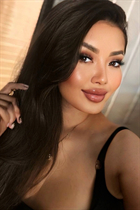 denver mariée ainyra avec Brunette cheveux, âge 35 photo-19