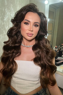 Gorgeous Ukrainian bride diana from tyachiv with Dark Brown hair age 30