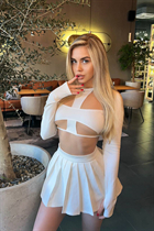 Wife from Ukraine ivanna from kiev with Blonde hair age 22 photo-3