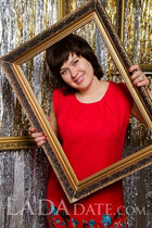 Ukrainian woman online lyudmila from pisochin with Black hair age 42 photo-1