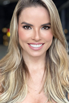 Dating a colombian girl johana-alejandra from medellin with Blonde hair 37 years old photo-4