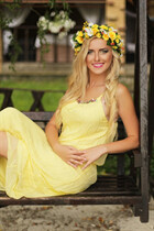 Beautiful ukrainian girl anna from kharkov with Blonde hair age 40 photo-12