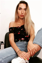 Dating a ukrainian woman alena from киев with Blonde hair age 37 photo-4