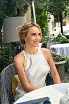 Ukrainian lady viktoria from kiev with Blonde hair age 39 photo-6