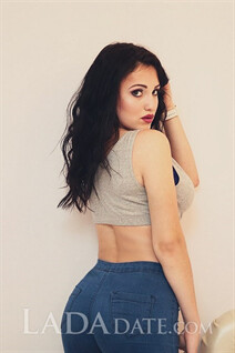 Ukrainian woman for marriage tatyana from kiev with Dark Brown hair age 28 photo-10