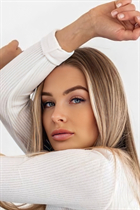 Fille de barcelona inga aux cheveux Blond, age 32 photo-33