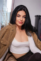 Ukrainian lady marina from kiev with Black hair age 36 photo-11