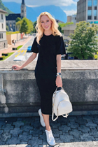 German girl kristina from munich with Blonde hair 33 years old photo-31